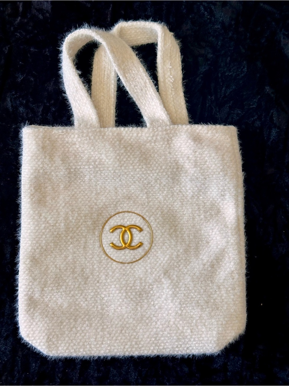 AUTHENTIC CHANEL        Cream Bouclé Tweed Tote     with Gold CC Medallion